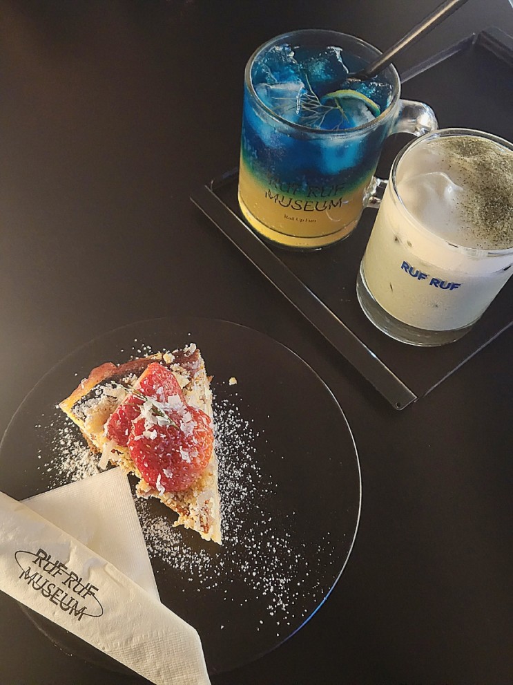 [성수동 카페] 분위기 좋은 카페 러프러프 뮤지엄☕️