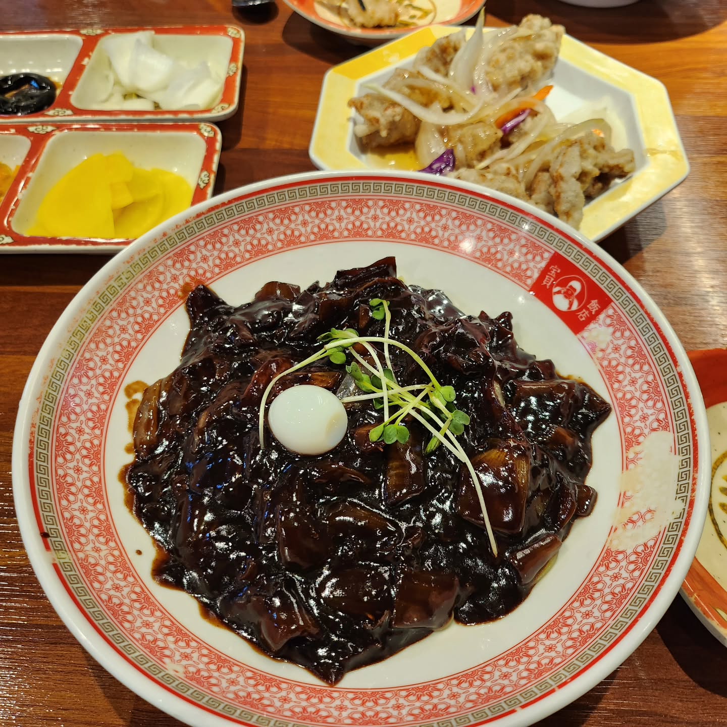 #광고 보배반점 구의점
서울시 광진구 광나루로36길 14 (구의동)

구의동 맛집 찾고 계신 분들 중 중식 전문점
찾으시면 보배반점 구의점 찾아보세요~

가족 외식 하기 좋은 구의역 맛집 보배반점
광진구 짬뽕 맛집 찾으실때 방문 해보세요

아이들 데리고 외식할때도 찾기 좋아요
분위기 좋은 중식 전문점 찾으시면 강추

#구의역맛집 #광진구짬뽕 #가족외식 #외식
#구의동맛집 #구의동모임 #광진구모임 #중식
#보배반점 #보배반점구의점 #짜장면맛집
#짜장면 #구의동짜장면맛집 #광진구짜장맛집
#탕수육 #광진구탕수육맛집 #광진구탕수육
#구의동자장면 #구의보배반점 #광진구중화요리