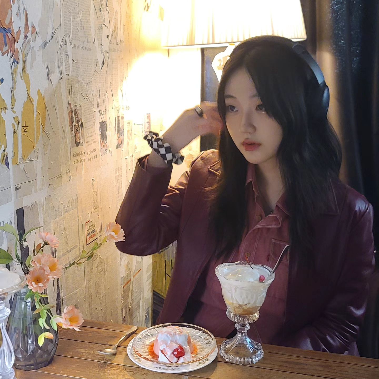 딸기푸딩 오백번도 더 먹을 수 있어
🍓( - ˔ ก )𖦹°⋆｡˚ ☁︎ ˚｡⋆｡ 

#푸딩 #재해석 #카페 #cafe