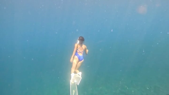 🧜🏽‍♀️🧜🏽‍♀️
