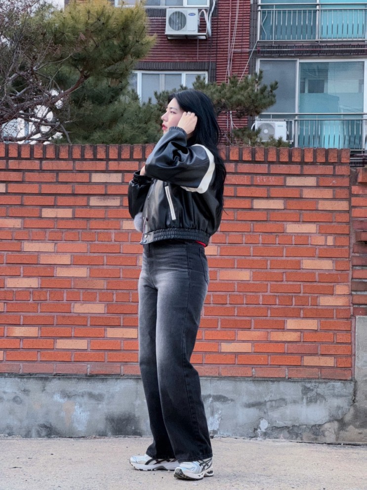 비바브라운x텍토리 비건레더자켓 추천드려요 :)