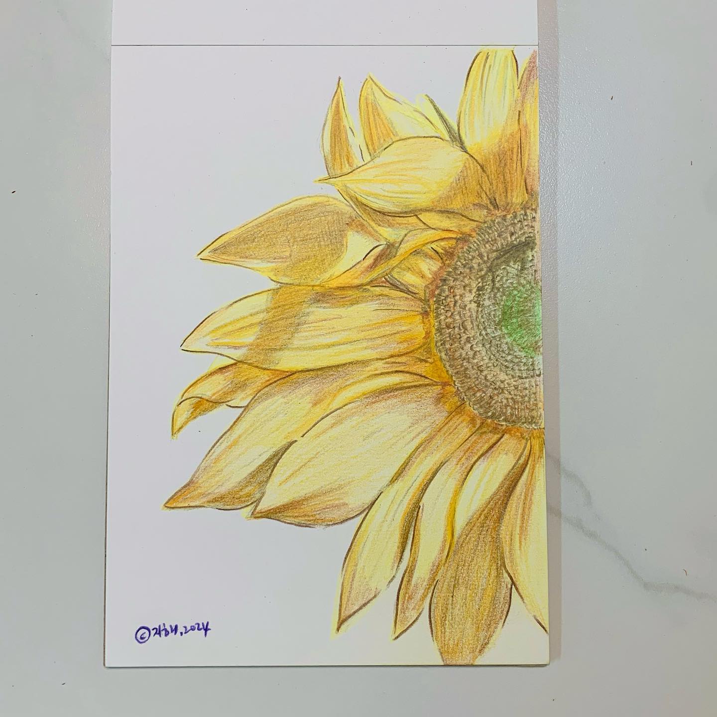 .
해바라기는 해님과 어떤 관계일까
난 너만 바라봐, 일까
서로 바라봄, 일까
​
관계 안에서 내려놓음이 필요한 요즘.
현실은 전자, 바람은 후자.
.
.
ㅡㅡㅡㅡㅡㅡㅡㅡㅡㅡㅡㅡㅡㅡㅡㅡㅡㅡㅡㅡㅡ
내가그린기린그림 26기 모집,
오늘 밤 마감합니다.
자세한 사항은,
프로필 링크통해 블로그 방문 후 확인해주세요.

ㅡㅡㅡㅡㅡㅡㅡㅡㅡㅡㅡㅡㅡㅡㅡㅡㅡㅡㅡㅡㅡ