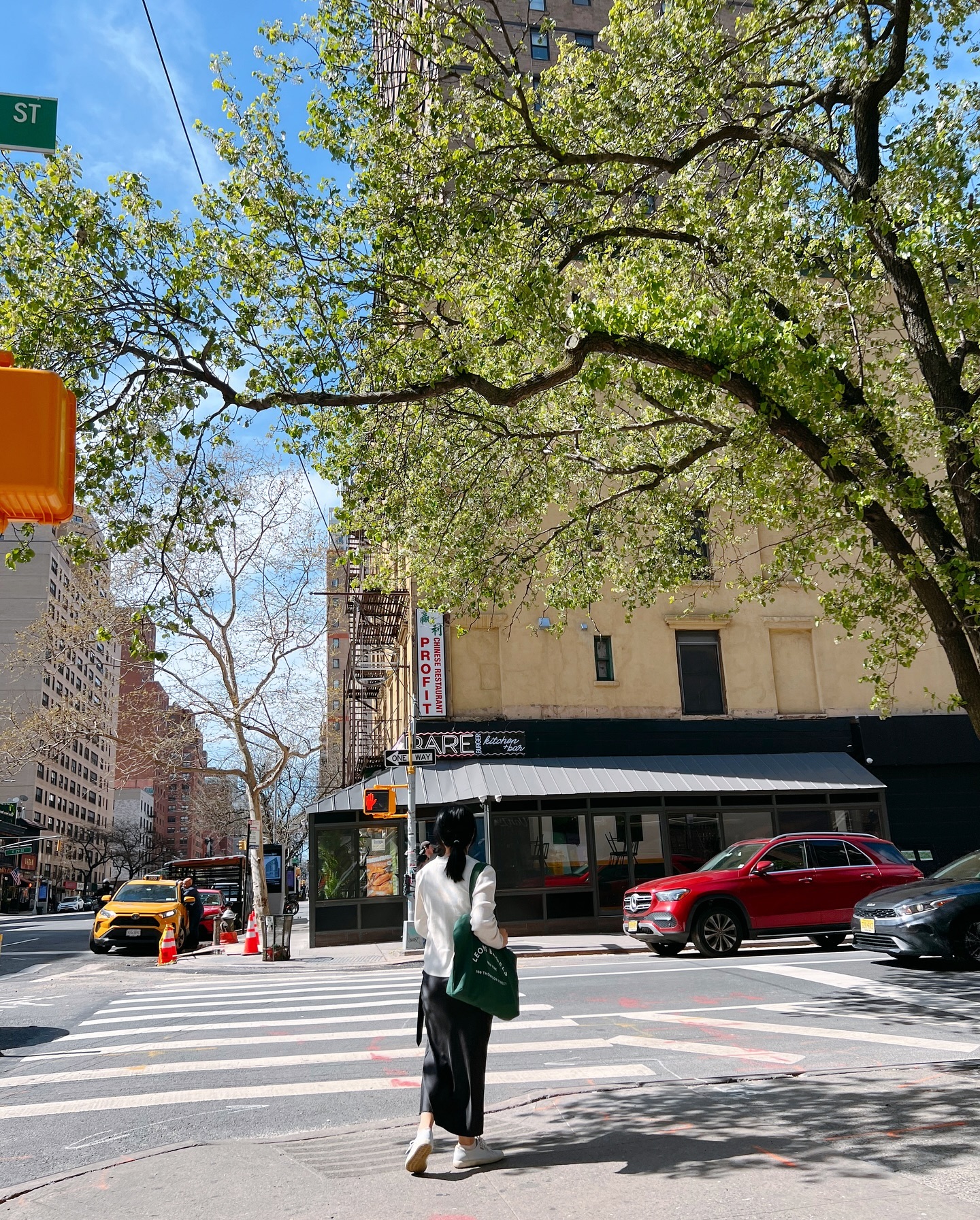 .
채리니가 찍어주면서 했던 말
“엄마 가만히 좀 있어!”
ㅋㅋㅋㅋㅋㅋㅋㅋㅋㅋㅋㅋㅋ
#nyc #manhattan
.
.
.