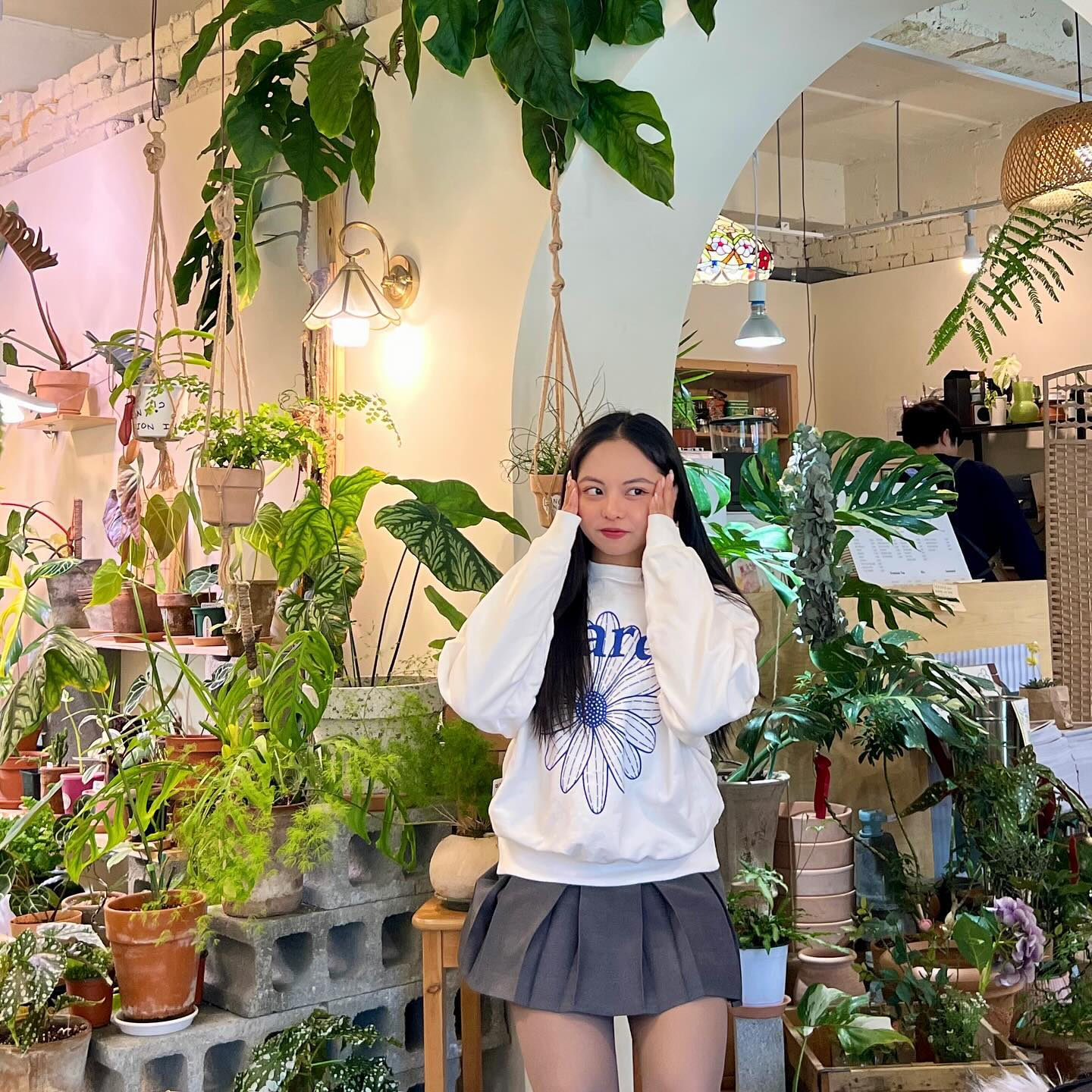 🪴🌿
 : 옆에 사람있어서 민망스,,