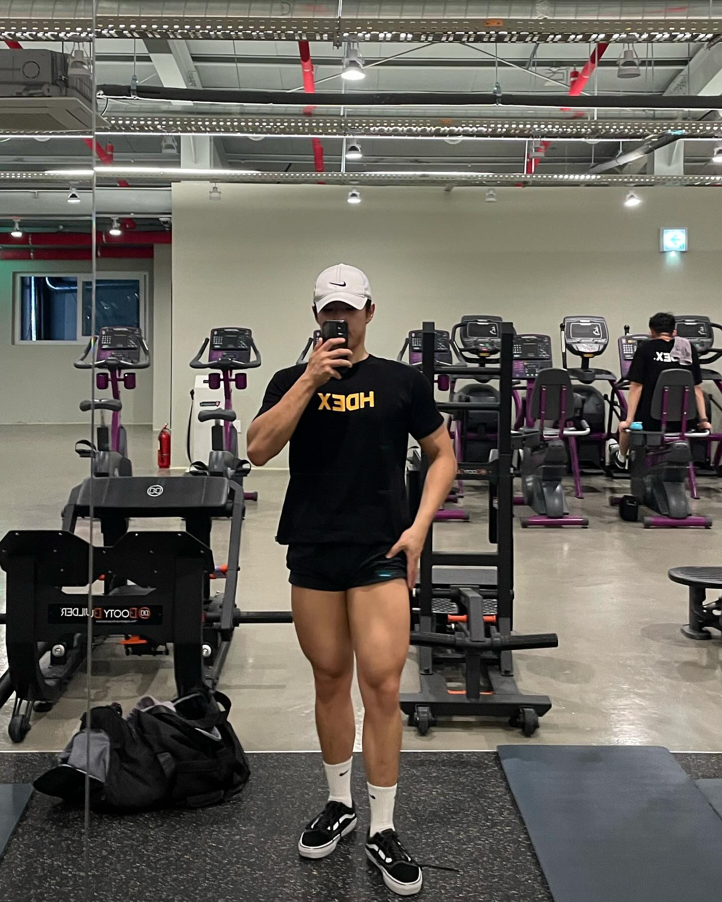 gem의 대회일지 156일차📝

#legday 

🏋️‍♂️🚴🤢🫠

#오운완 #운동하는남자 #다이어트
#바디체크 #하체운동 #대구 #몰리짐