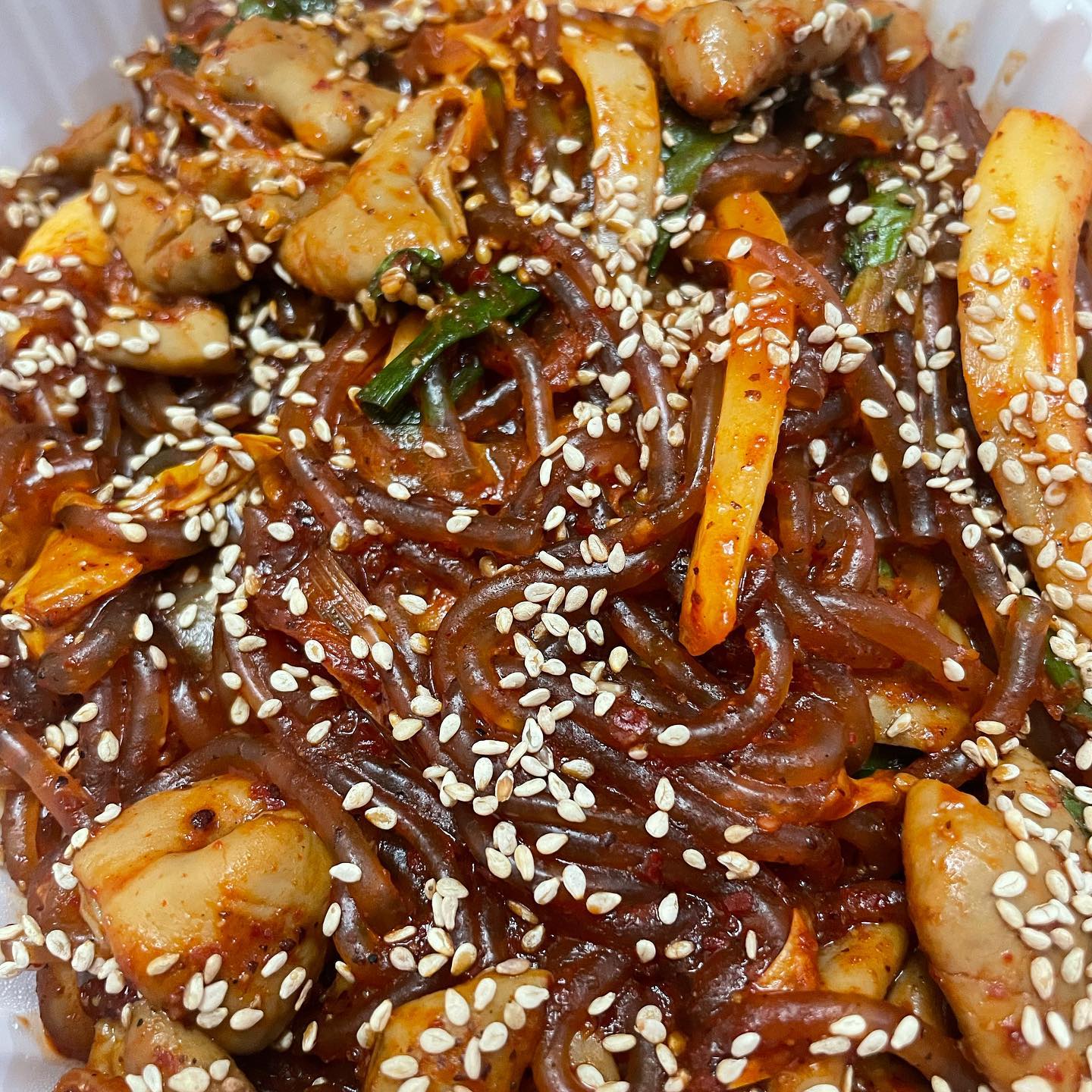 엄마랑 아빠랑 알곱창그묘일 ㅎㅎ
#하우돈곱창 #곱창 #알곱창 #야채곱창 #야곱 #금요일 #냠냠