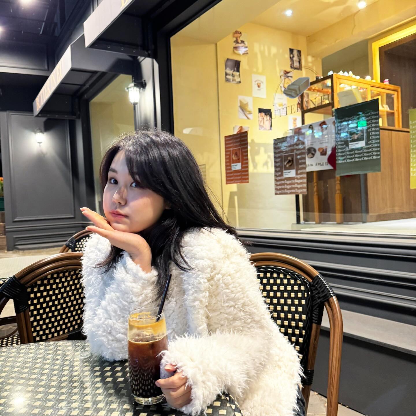 윤정 최 사진 2시간 찍어주기 챌린지