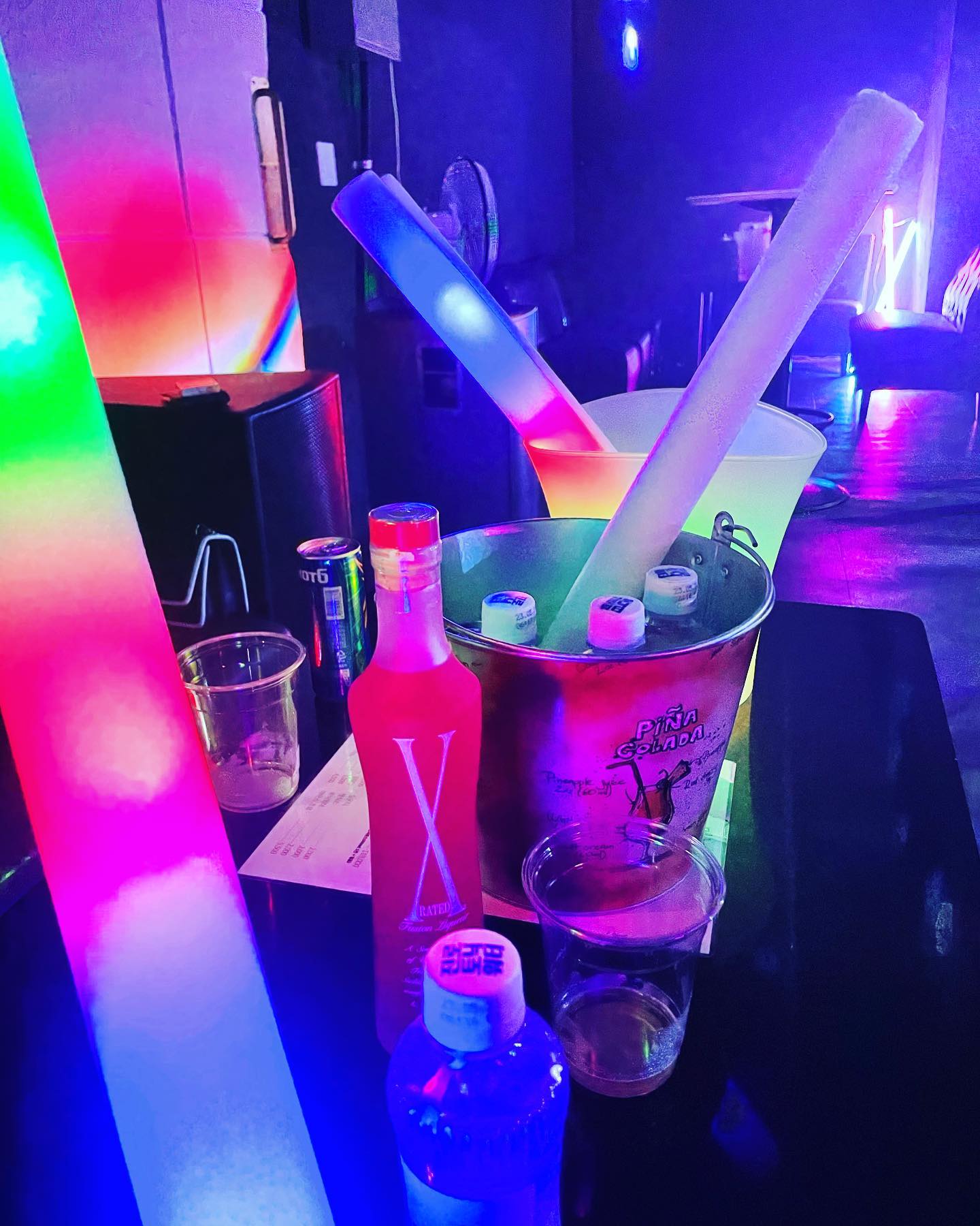 2박3일 가평여행💕
썸머플레이스 수상레져
올여름 첫 빠지 대성공적!
놀이기구 몇번타니깐 적응 금방했네😁
존잼이였다. 만족!
#가평빠지 #썸머플레이스빠지 #2박3일여행 
#폭염주의보🚨 #존잼👍 
근육통에 시달리고 있다는 점...
mi97_0901