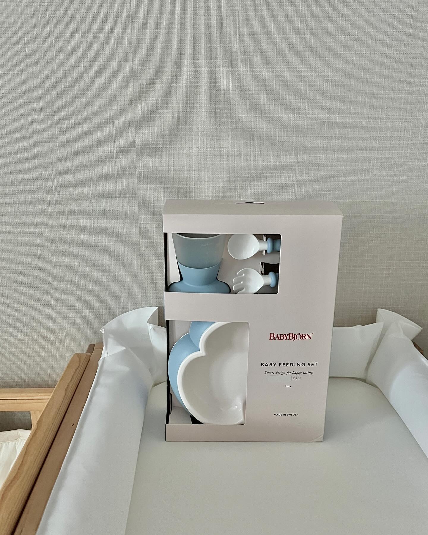 babybjornkorea  에서 보내준
Baby Feeding Set 

핑크로 하나 더 사야지 😊😊

#베이비뵨 #출산준비 
#35주 #예비딸맘 #이유식기