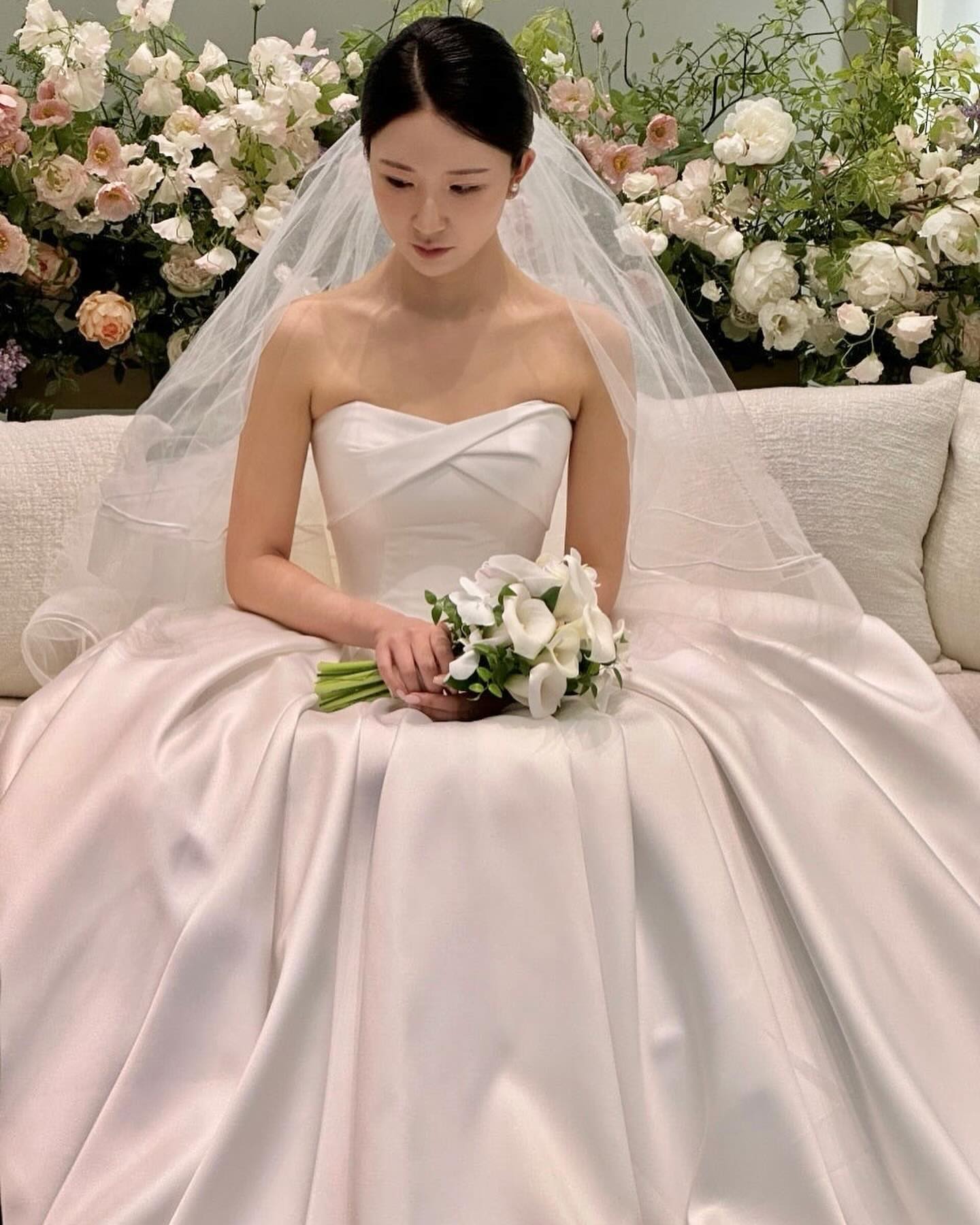 공주놀이도 이제 끄읕 🥲🤍💍
