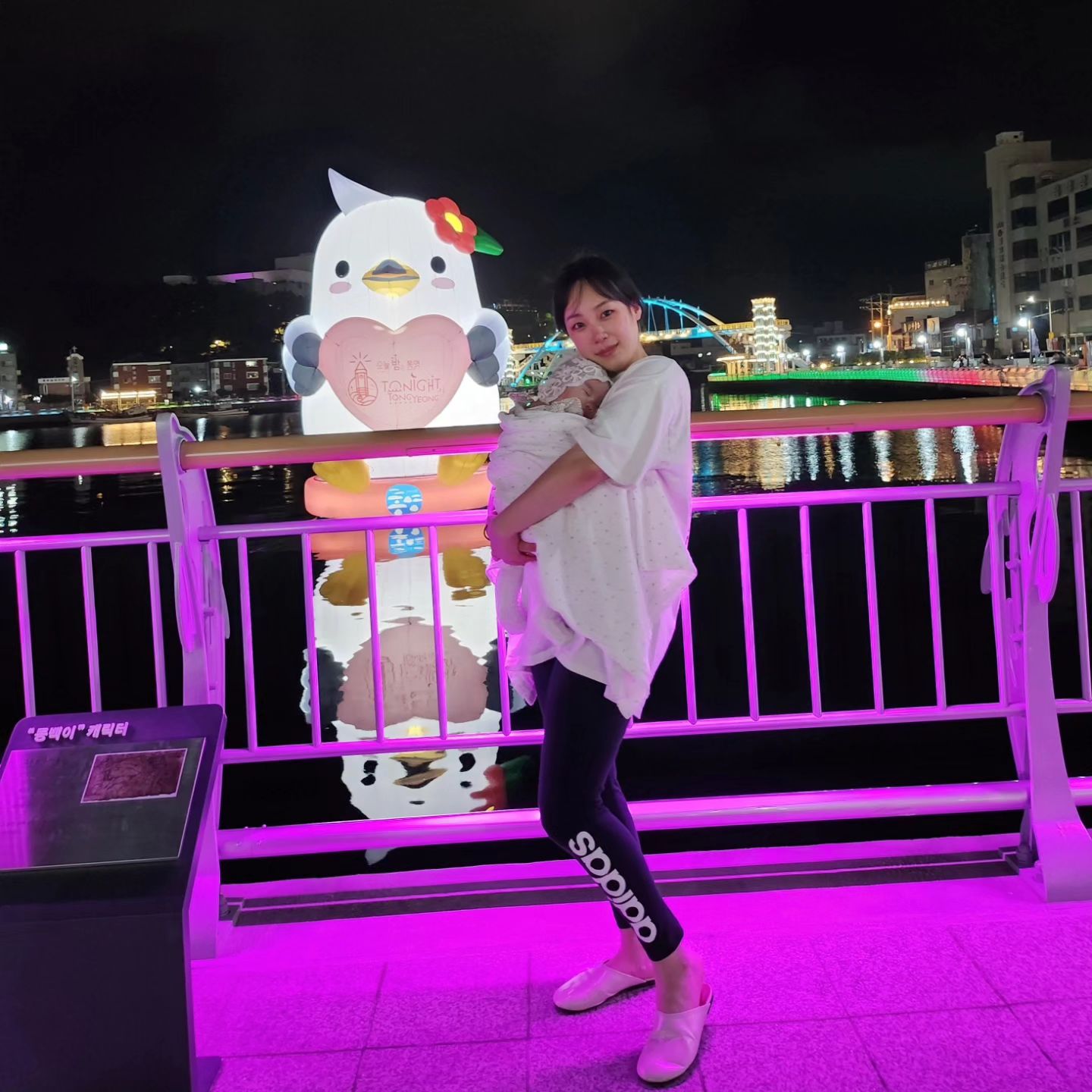 동백이와 함께🌺

나 길어보이게 찍어줘서 고맙숑😂
.
.
#통영여행
23.06.12~13