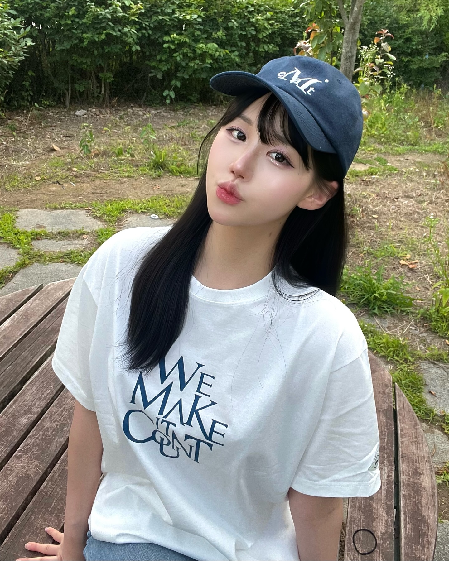 #광고 wmc_official 
Make it count! 내가 좋아하는 말 🍀
프렌치한 로고 그래픽 예뽀 캐쥬얼해서 조타 ~~ ໒꒰ྀི⸝⸝´ ˘ `⸝⸝꒱ྀིა 
#02년생 #01년생 #훈녀 #셀카
#맞팔 #선팔하면맞팔 #22살 #21살#20살 #좋반 #좋아요반사 #OOTD  #셀스타그램  #03 #04 #lfl #lb #likeforlikes