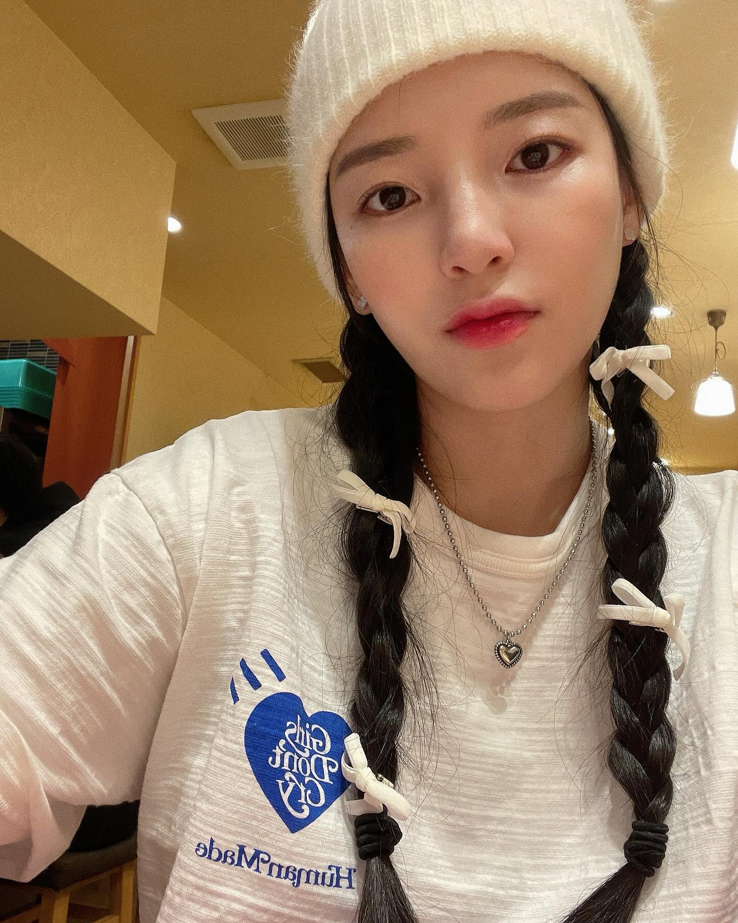 기분 좋으니까 내사진🩵
이라기보단 올리는거 까먹었었음