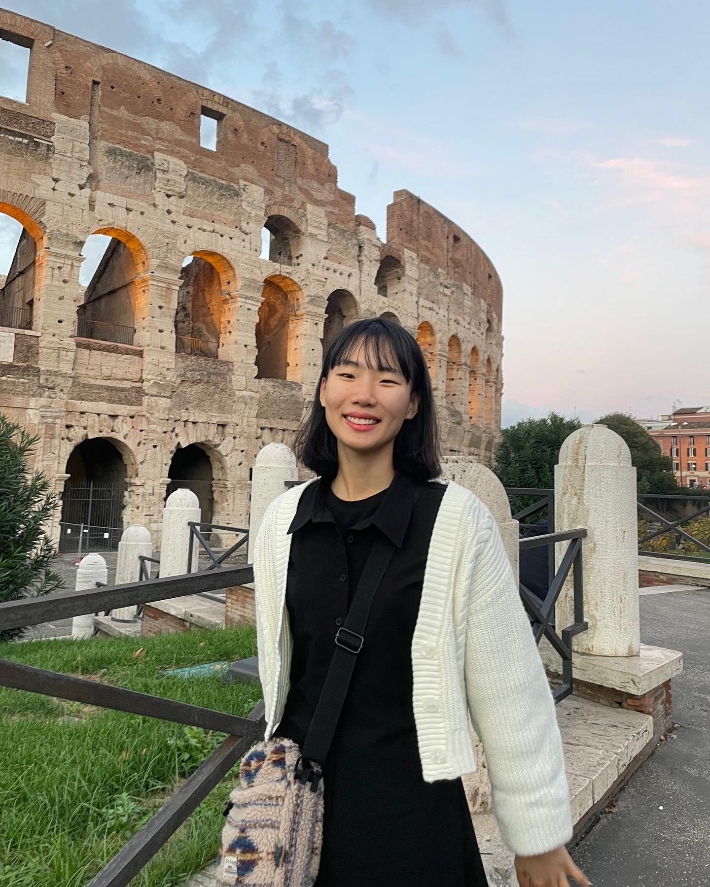 #🇮🇹 
콜로세움 몰로세움?