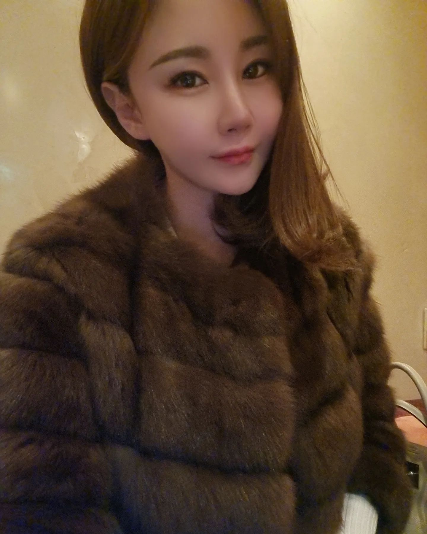 오랜만~~
머리진짜마니 자랐네