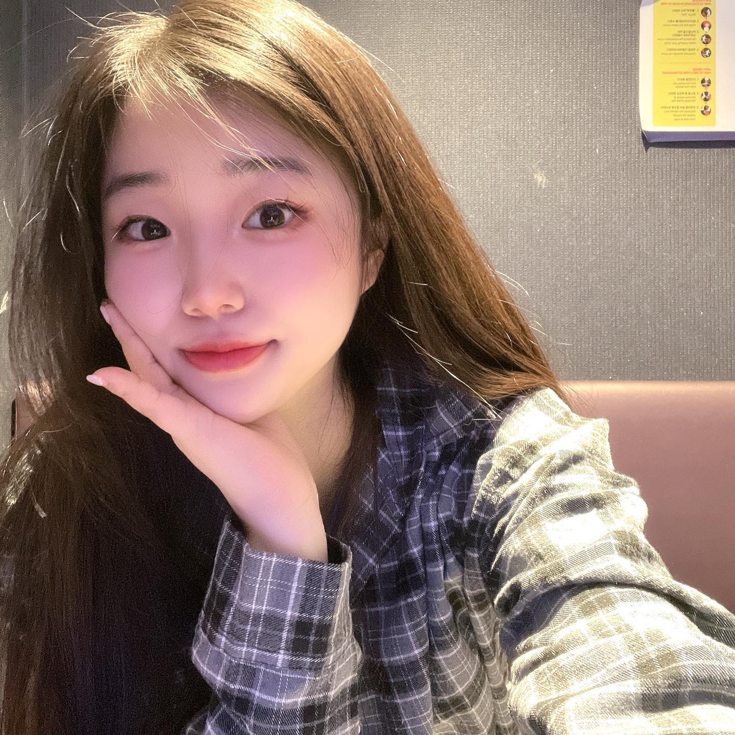 #광고 #여성러블리체크남방자켓셔츠

여성 러블리 체크 남방 자켓 셔츠와 함께한 큐티한 하루!
주식회사 테이크루에서 협찬해주신
사랑스러운 색감과 넉넉한 핏감으로 
매일매일 입고 싶은 데일리 셔츠 💛

소재가 부드럽고 엉덩이도 살짝 덮어주는
러블리한 길이감 덕분에 자꾸자꾸 손이가는
데일리 아이템이에요~~!

베이직한 체크패턴에 부드러운 색감으로
다양한 코디도 가능하답니다 ☺️

넉넉한 사이즈의 루즈핏이 너무 마음에 들어요!!
지금 당장 쿠팡에서 저렴한 가격으로 구매 가능하답니다~!!

.
.
.
#광고 #협찬 #셀카스타그램 #좋반 #일상 #일상스타그램 #일상소통 #01 #00 #02 #인친 #소통 #선팔 #맞팔 #먹스타그램 #좋아요 #좋아요반사 #좋반 #팔로우환영 #첫줄 #셀카 #광고 #맞팔환영 #좋아요테러 #첫줄 #좋아요테러반사 #쿠팡 #테이크루 #주식회사테이크루 #체크남방 #러블리남방 #러블리셔츠