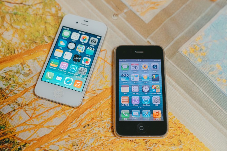 아이폰 최초로 동영상 촬영 가능한﹝iPhone 3GS﹞& 전면 카메라가 추가된﹝iPhone 4﹞비교 📱