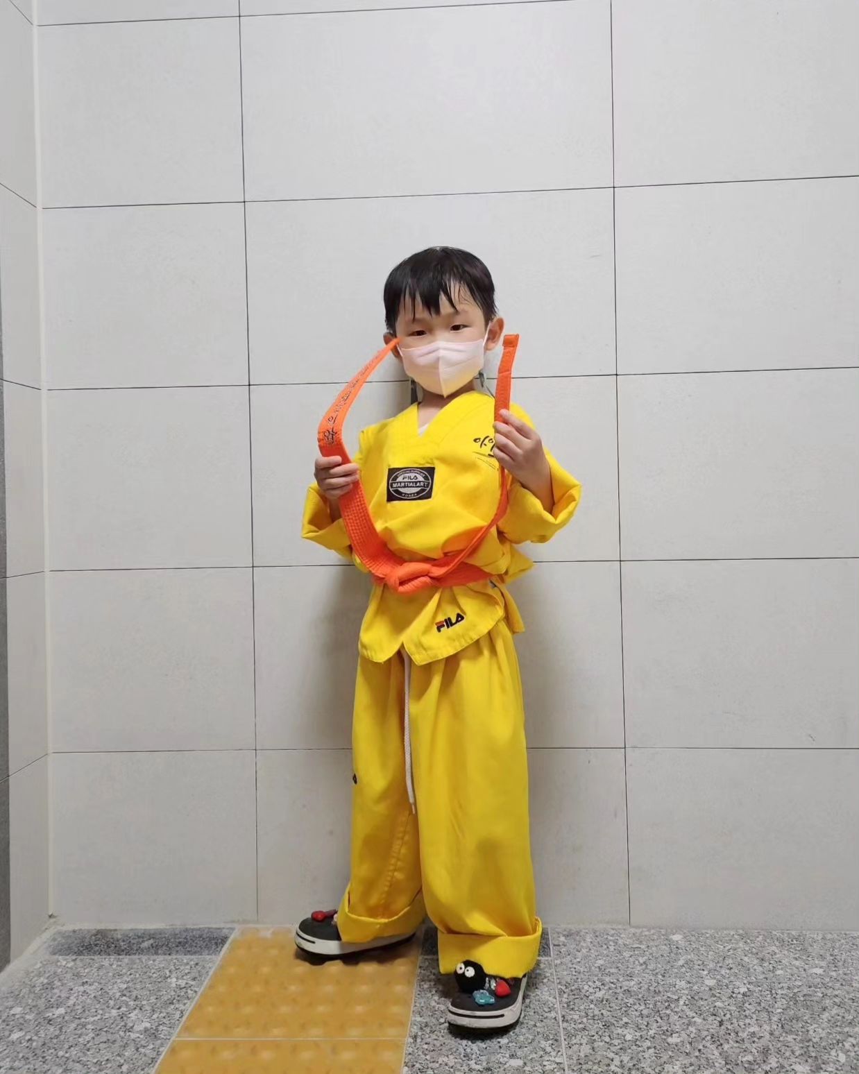 주황띠 받은 준이🥋🧡
기분이 너무 좋다며 여기저기 영상통화 걸어 자랑했어요~
너무 멋있어 최고👍
#이제진짜 #태권도형아 #🥋