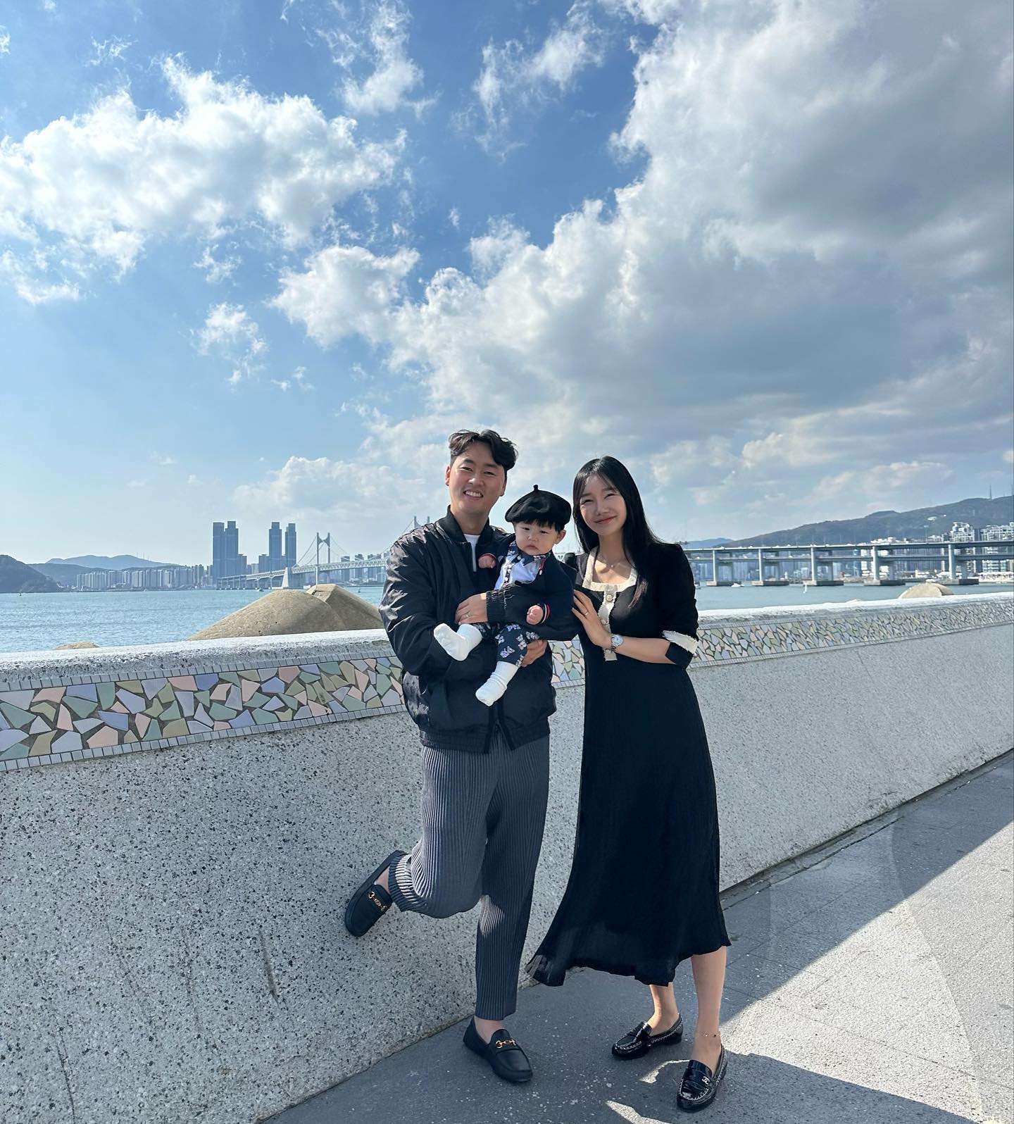 오늘 날씨 맑음☘️🌿 태섭아 최고다!!🙌🏻
#채근부부