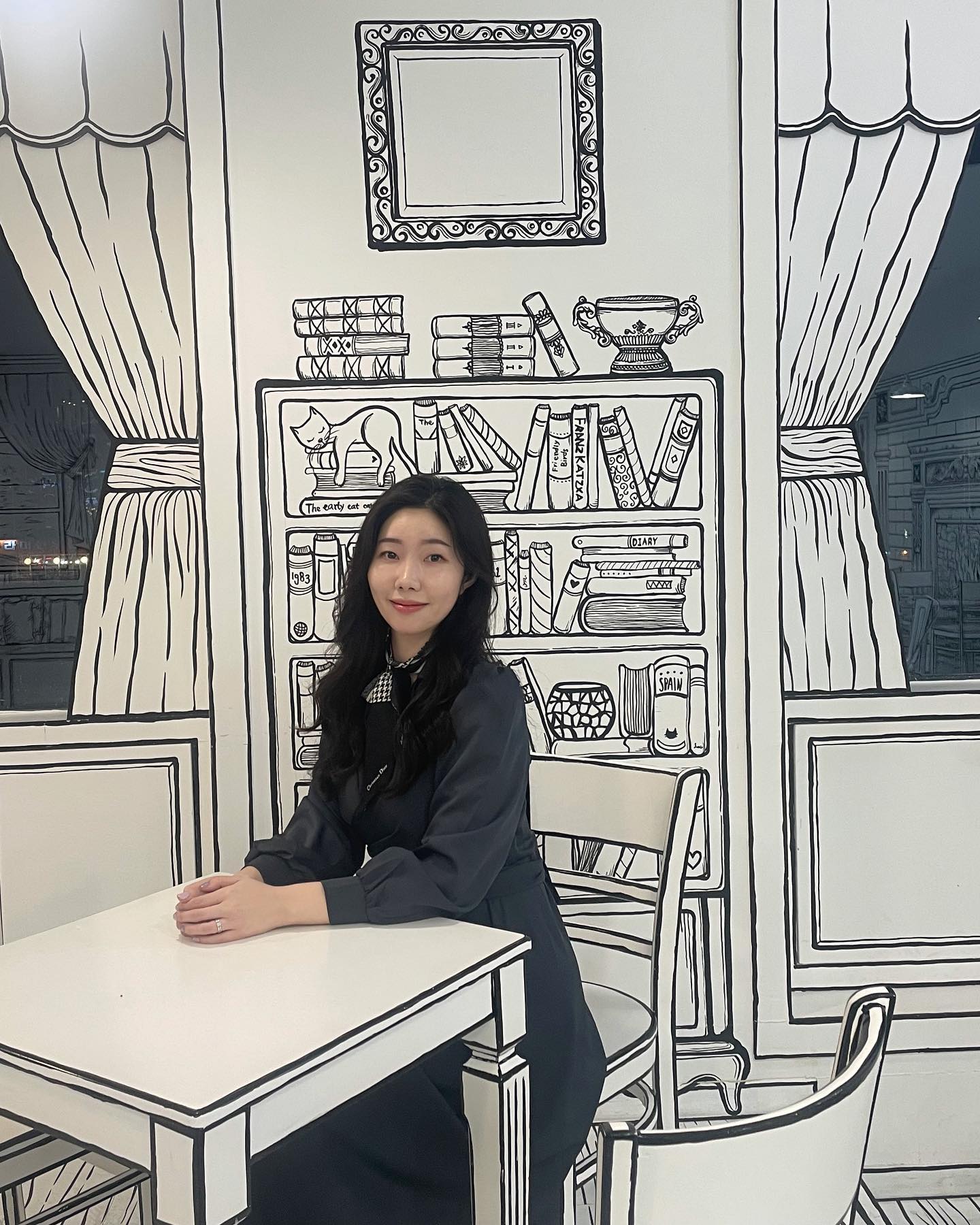 와보고 싶었던 카페☕️

2D 그림 속에 들어와있는듯한
빙글빙글 돌아가는 눈🖤

#강릉카페 #0202오늘기록 #겨울여행 #강릉카페추천