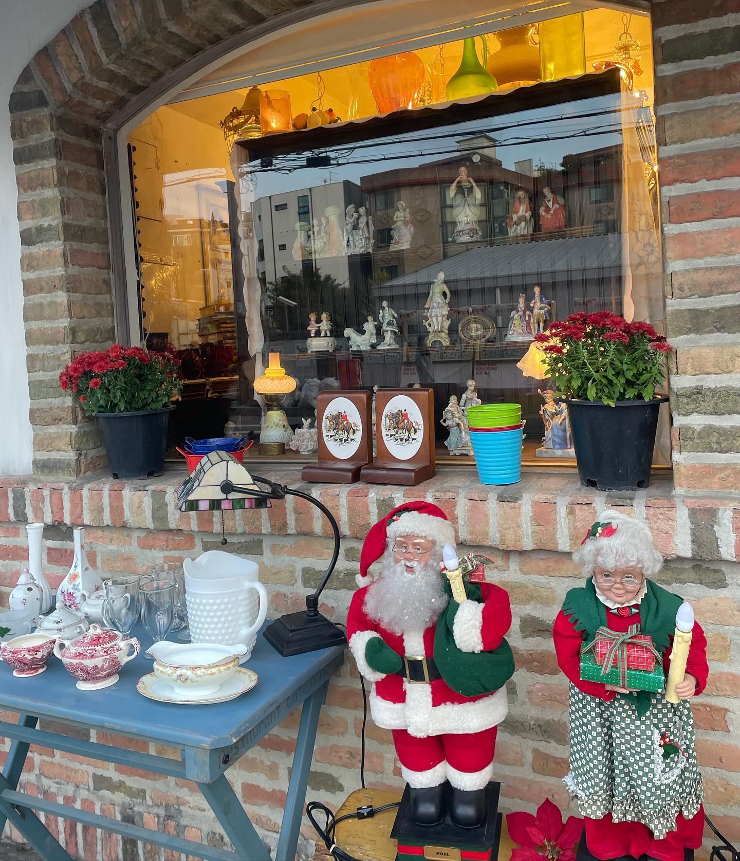 잠깐이지만 신기했다는…🧸🎄🤶🧶⛲️🪞
#itaewon #antique