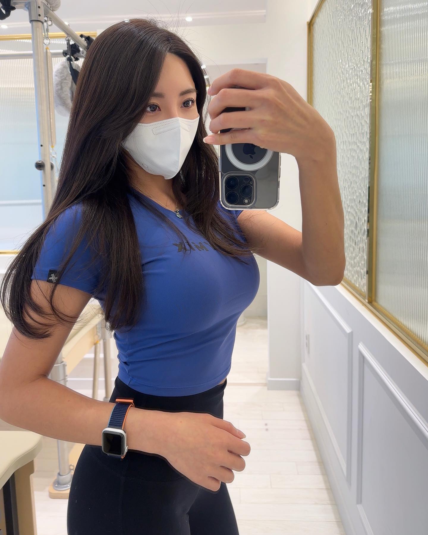 #전몸매꽝 #머리볶기전 
엉덩이 키울라고 열심히 먹는데 배만 나오는 이유는? 

#필라테스강사 #지원T #운동하는여자 #힙업 #주세요