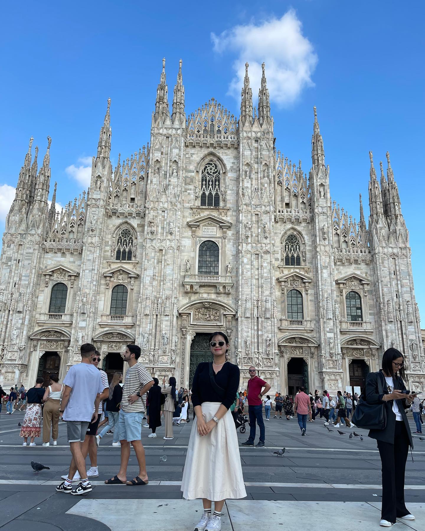 #italy #italia #milano #🇮🇹
아주 잠시였지만 밀라노에서 대장님이 찍어주신사진 📷