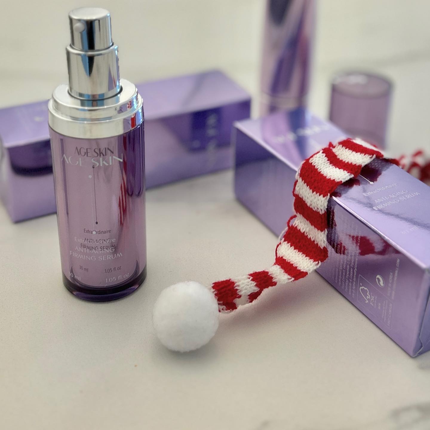 #광고 ageskin_official 

환절기 탄력관리는 에이지 스킨으로 하는중💜
안티 에이징 크림과 퍼밍 세럼으로 안티에이징까지
한번에 관리중이에요🥰

이 라인은 부활초추출물 640,000PPM 함유로 강력한 자외선으로부터 보호 가능하고 하와이 해양 심층수와 스피큘 성분 함유로 산소 공급이 용이하며 피부의 불필요한 각질을 제거해 피부 턴오버를 촉진시켜준다고 해요!

보라색 패키지도 취향저격이고 향도 호불호 안 타는 향이라 정말 좋아요✨✨
요즘 날씨에 특히 강추!!!

_

#협찬 #에이지스킨 #노화방지 #건조 #수부지 #피부노화방지 #안티에이징 #추천화장품