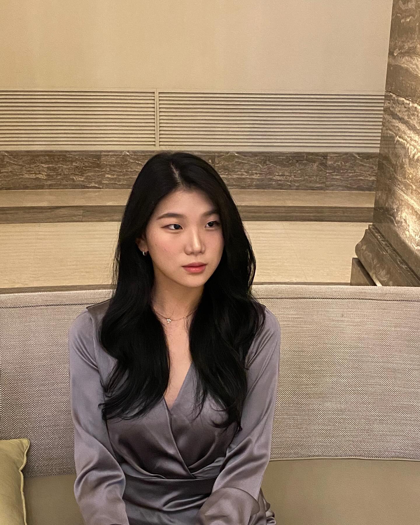 New hair🖤 어때? 잘어울려?
.
.
.
.
.
.
.
#헤어모델 #레이어드펌 #레이어드s컬펌 #파라다이스시티 #99 #174 #촬영문의 #모델문의 #스냅모델 #촬영문의dm