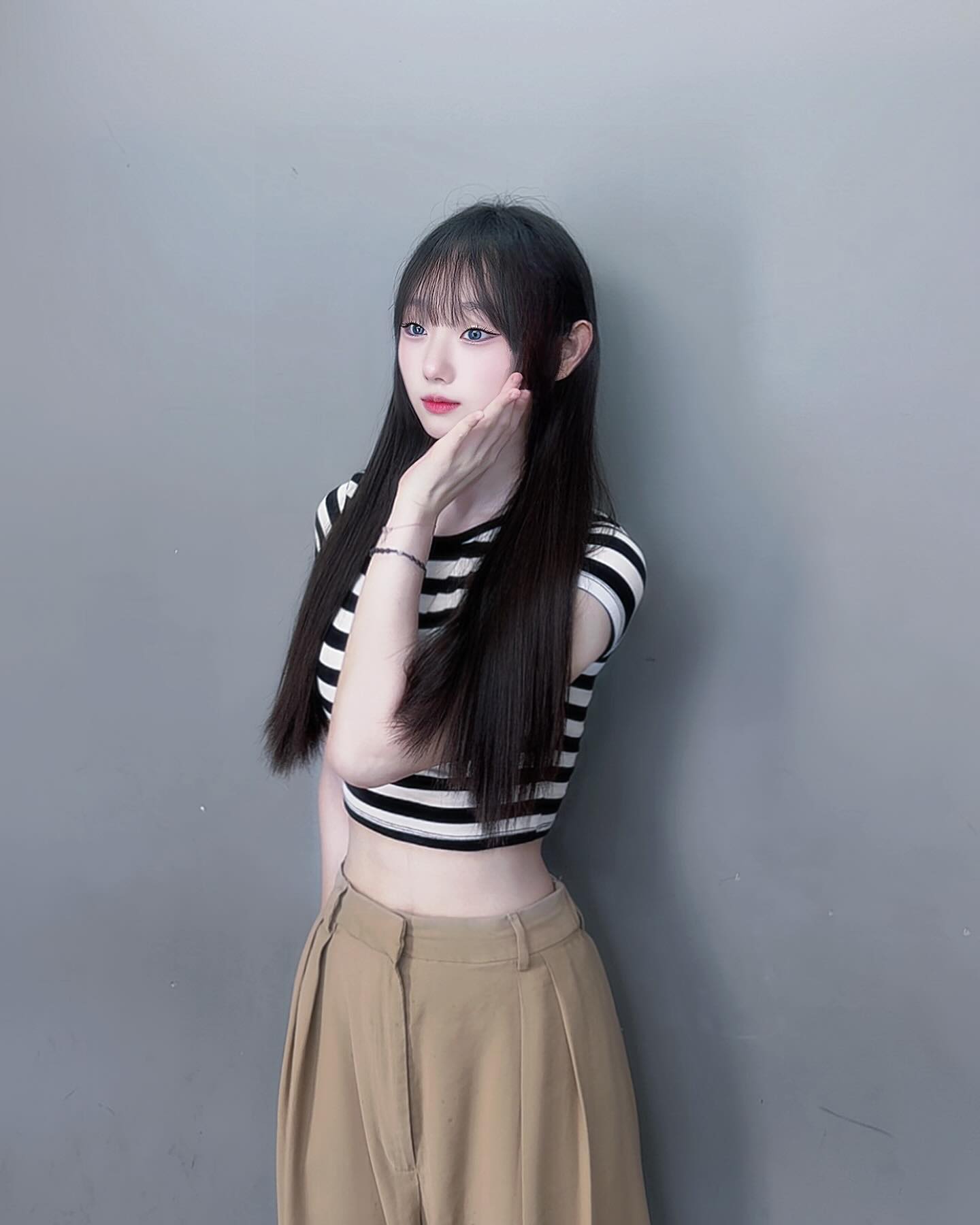 My 18th BirthDay❣️

#fyp #instalike #Ifl #fff #f4f #I4I #맞팔 #첫줄좋반 #フォロー #フォローバック #ulzzang #ulzzanggirl #photographer #photo #selfie #selca #美女 #birthday #ootd #07