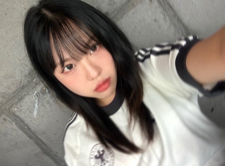 YHL~
