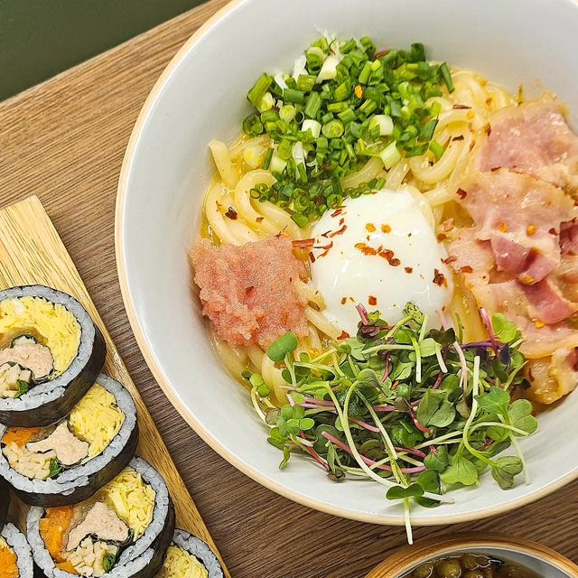 ❛ 쥬아 ❜ 의 퇴근 후 먹스타그램🍚｜서울맛집, 인천맛집, 경기맛집 on Instagram: "[광고] 🍚•.¸¸ 쥬아의 먹방기록ෆ ❛ 요즘은 분식도 건강하게 먹는 추세~ ❜ ⠀ ⠀ 입맛 없을때는 진짜 분