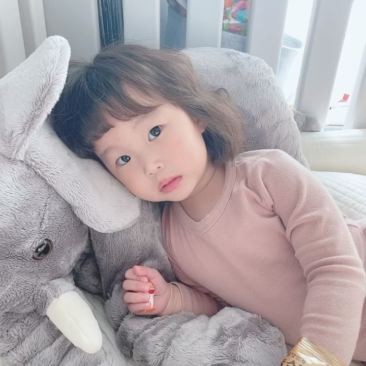 엄마가 더 사랑해 더더더 많이 💓