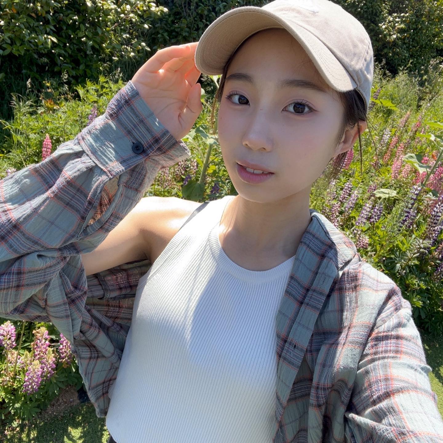누가 꽃이게~🌸🌺