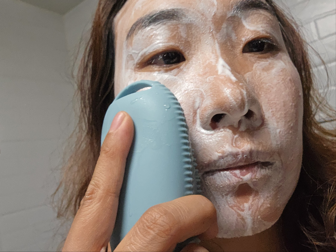 마사지 브러쉬 공병