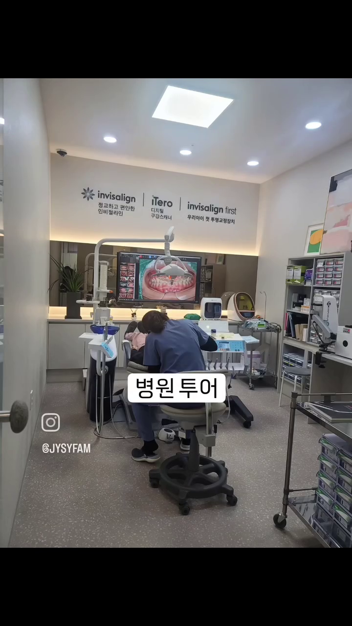 #한국방문 #바쁘다바빠 : 일주일동안 투두리스트가 어마어마~ 역시 고국방문에 일주일은 무리데쓰 ㅎㅎ

1. 학원 레벨테스트
아침에 도착하고 오후 3시에 레벨테스트 받은..

2. 복학준비
재입학을 위해 학교에 방문해서 상담받음

3. 건강검진
종합검진 + 예방접종 + 약처방받기

4. 베프상봉
마프렌즈 만날 시간은 없고.. 겨우 짬내서 딸님 베프와 저녁시간 겨우 보냄

5. 가족상봉
시댁도 친정도 서울이라 다행

6. 쇼핑
신랑과 딸님 먹여살릴 온갖 냉동,냉장식품에 내사랑 간식들 대량구매

#가족상봉 #코스트코 #레벨테스트 #영어학원
