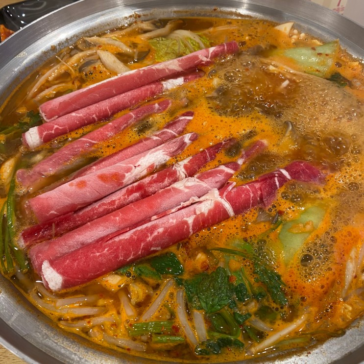 인천 맛집 큰손샤브샤브 부평시장점 얼큰한 맛이 최고