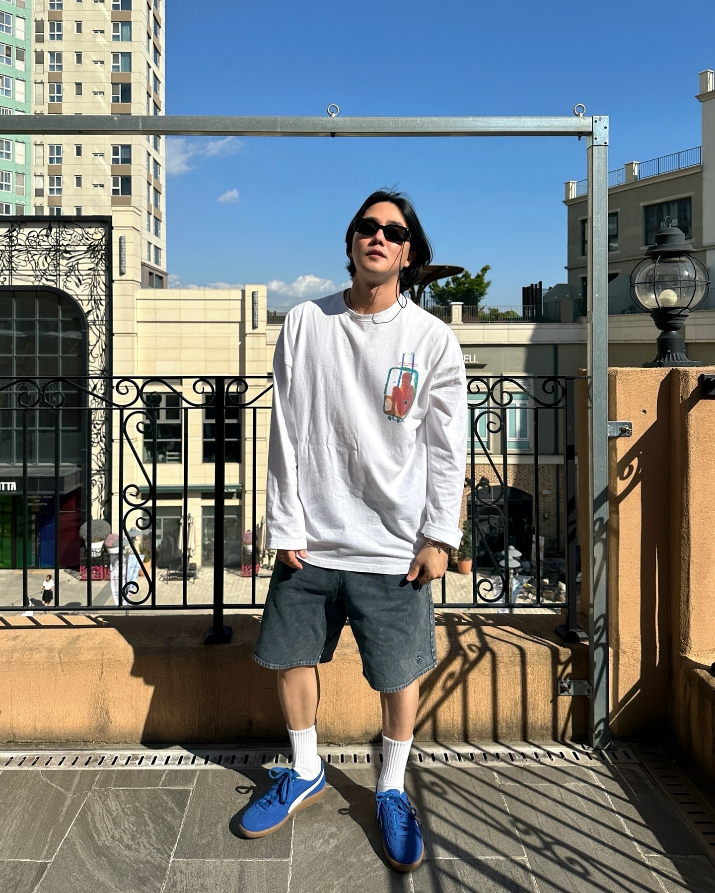 #협찬

핫한 브랜드들이 입점되어 있는 레뷰셀렉트에서 제공받은 푸마 팔레르모와 함께 주말 데이트룩을 코디했어요💙
매주 다양한 협업건을 확인할 수 있을 뿐 아니라, 저에게만 제안된 캠페인을 쉽게 확인할 수 있어 좋더라고요.
고퀄리티의 캠페인을 레뷰셀렉트에서 지금 바로 만나보세요.🫧

TIP. 레뷰셀렉트의 공식 계정 revuselect_insta 를 팔로우 하시면 차주 진행될 캠페인 미리보기와 함께 선정 확률도 올라갑니다.

#레뷰셀렉트 #revuselect