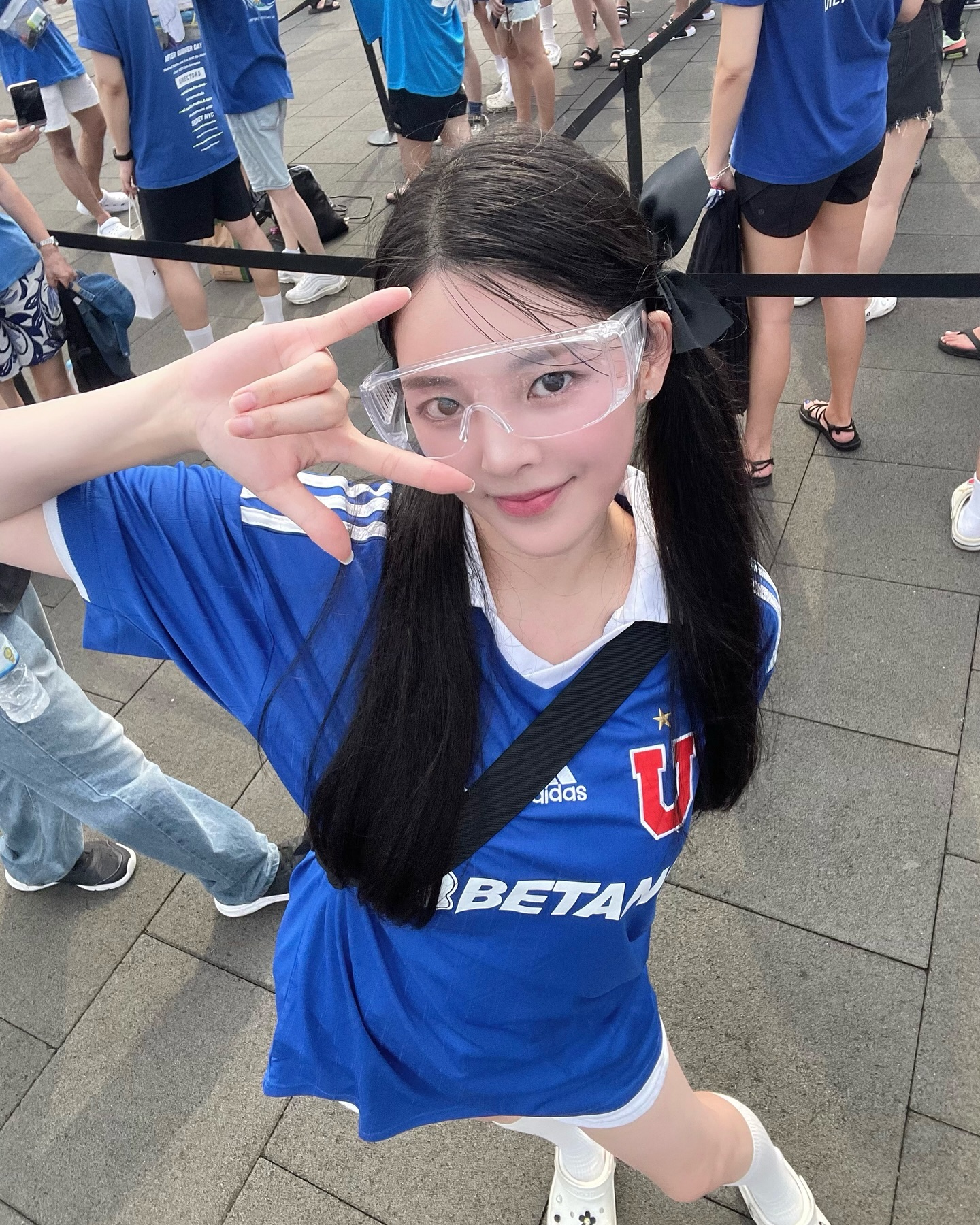 🩵💙세 번째 흠뻑쇼💙🩵

햇님도 구름도 바람도 달님마저도
모든 게 완벽했던 럭키비키니시티스폰지밥데이🍍
효니랑 함께라 더 햄버케쎠>ㅁ<

42psy42 
#흠뻑쇼2024 #흠뻑쇼인천