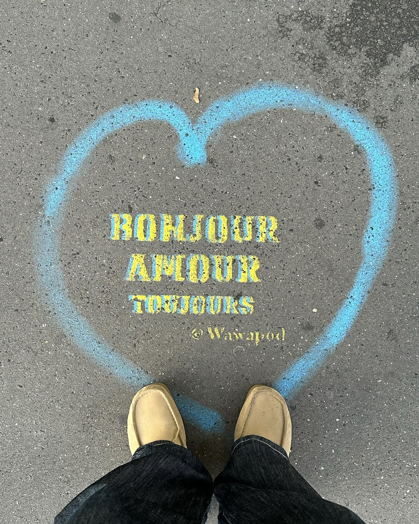 #🇫🇷

#bonjouramour