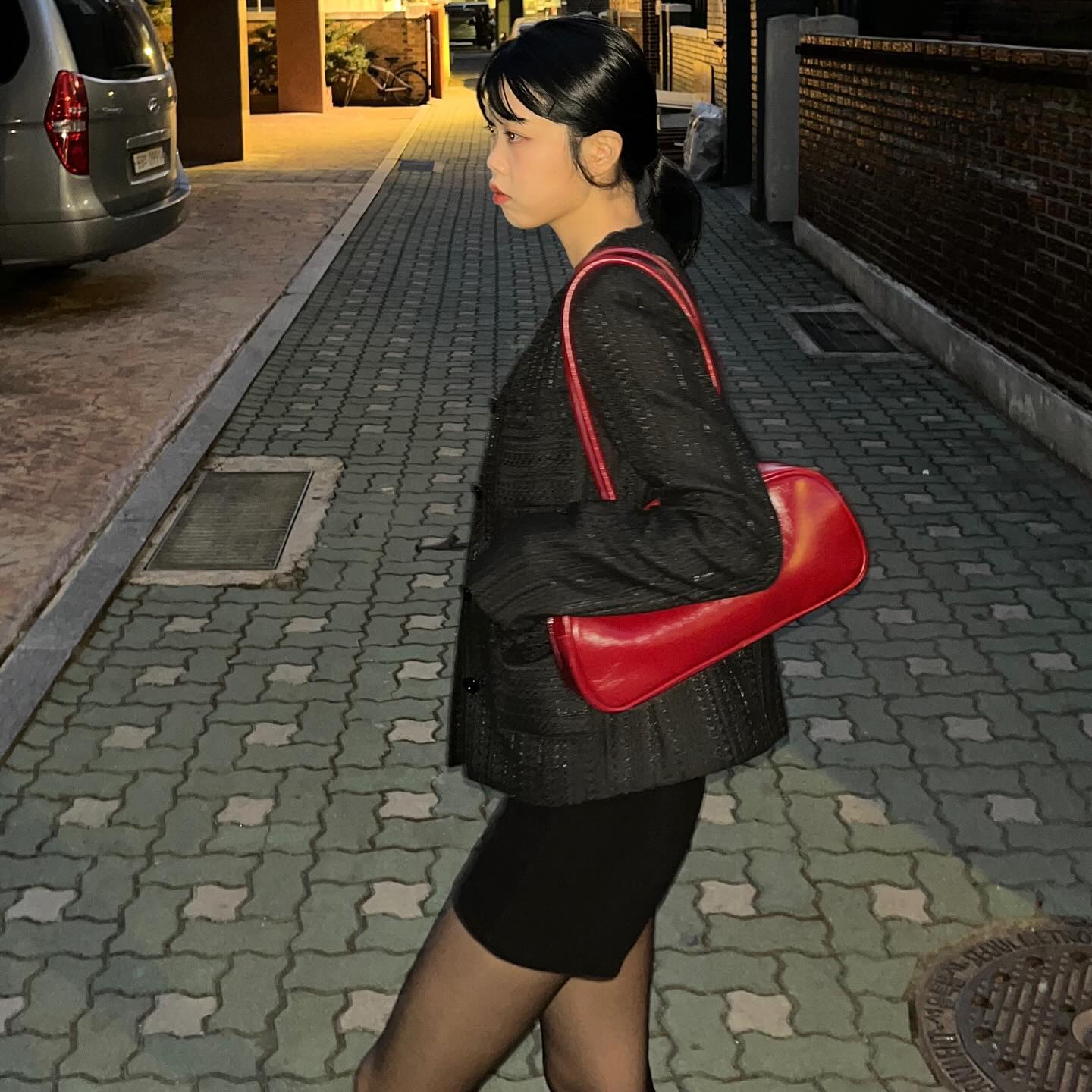 블랙이랑 빨강은 입아파 🤭🤭