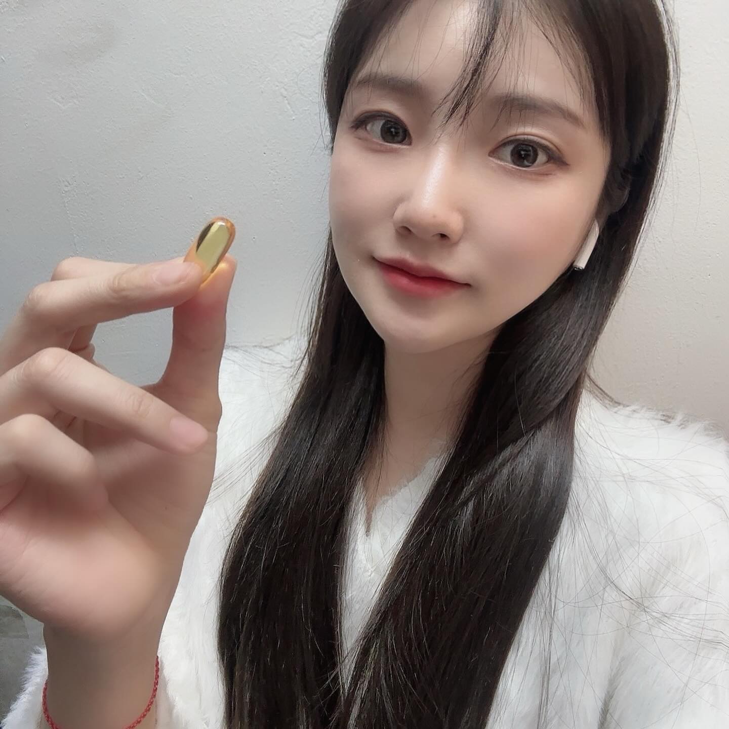 #협찬 

필수건강기능식품 오메가
보조식품먹을때 꼭!! 챙겨먹는데
EPA+DHA함량이 1100mg 4중기능성제품입니다
믿을수 있는캐나다 켑튠사 원료로
비린내도 없고 순도 90%이상의 오메가3입니다
체내 흡수율을 높여 장까지 내려간후 
녹는 캡슐제조공법을 사용했고
오래 보관 가능하도록
차광 BLISTER 개별특수포장되었어요

하루1알씩만 챙겨먹으면 끝!
키위몬은 배송도빠르고 포장도 꼼꼼히 잘되어왔어요!

#키위몬 #해외직구 #원데이코어 #알티지오메가3 #rTG오메가3 #오메가3 #플러스비타민E1203 #건강기능식품
