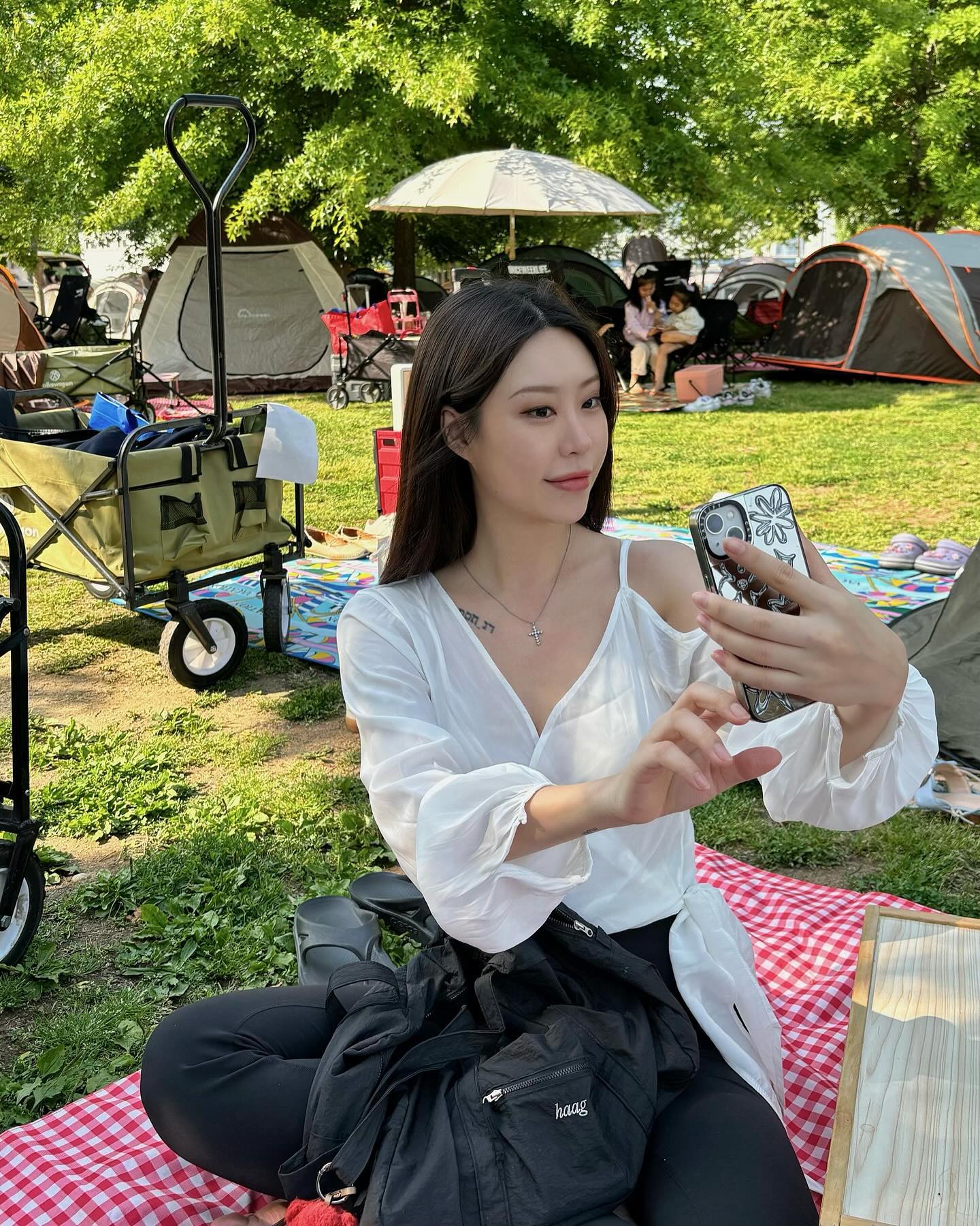 먹고 누우러 가는 한강~ feat.콜린성 두드^^