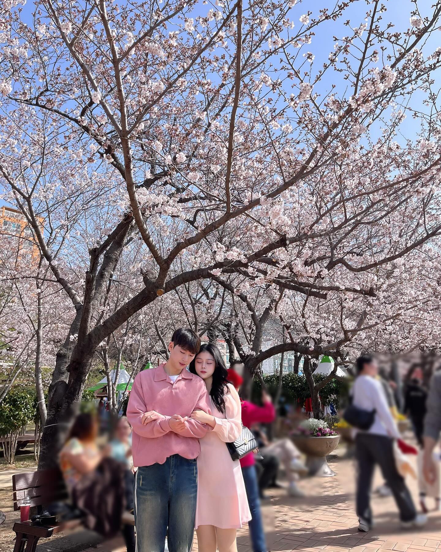 🌸