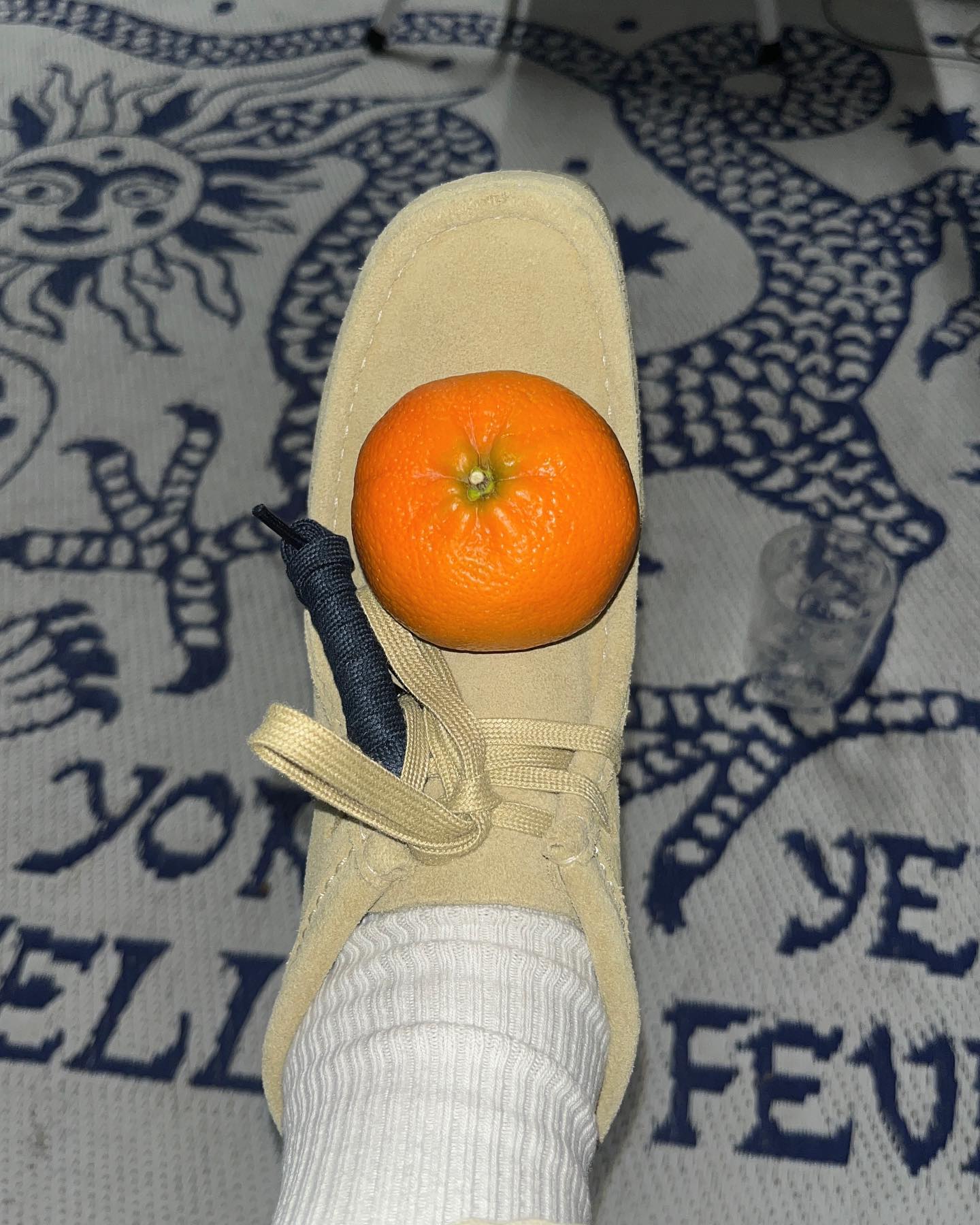 🫸🏼🫷🏼