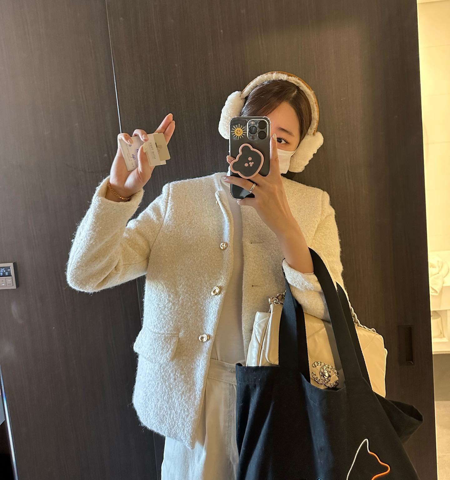 읏츄읏츄 오고이써 겨울이 ⁺◟( ᵒ̴̶̷̥́ ·̫ ᵒ̴̶̷̣̥̀ )