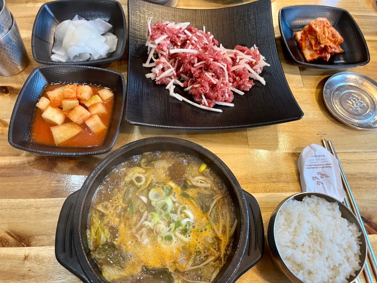 횡성맛집조가네, 비빔막국수에 횡성한우육회 올려먹으면 폭풍흡입 가능!