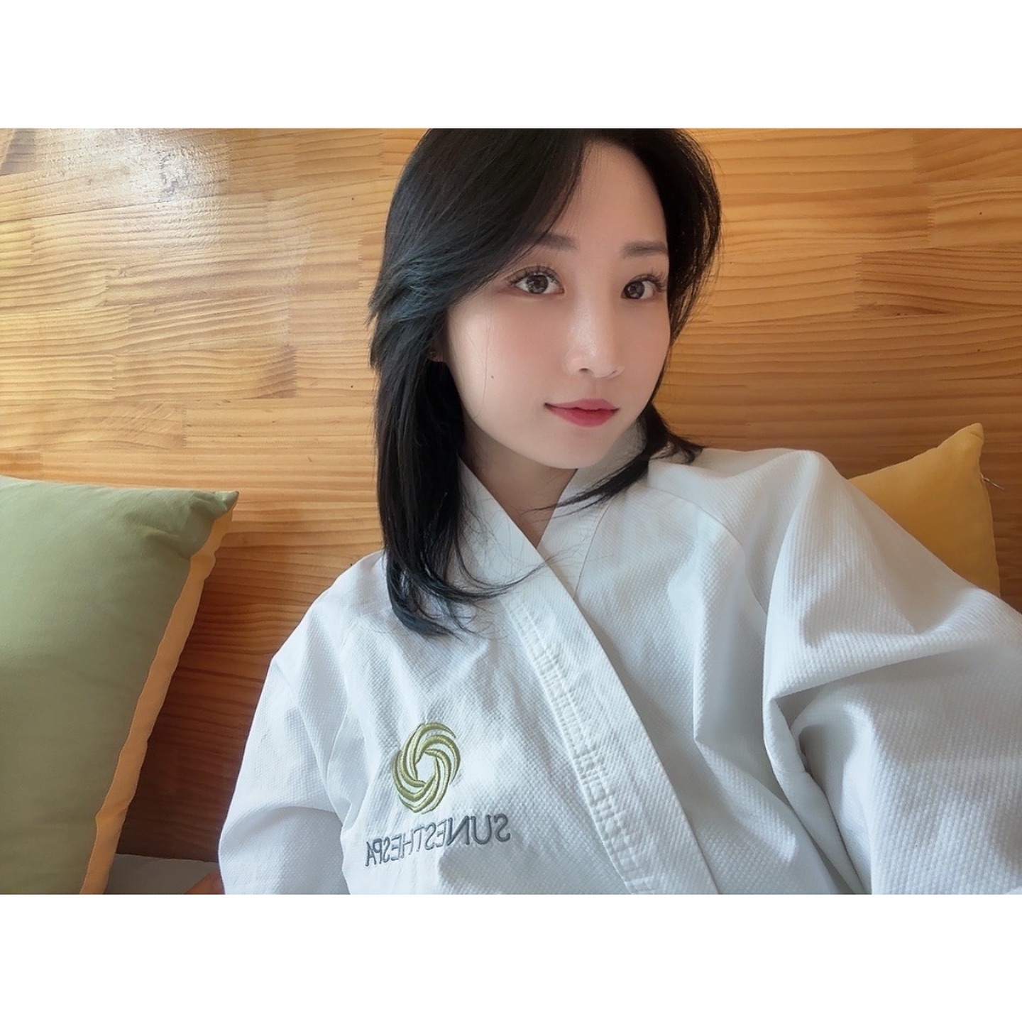 한달에 2번은 꼭 방문 해서 관리받는중 #동탄선에스테스파호수점 💆🏻‍♀️
방문하면 처음에 피부상태 보시고 내피부 컨디션에 맞춰서 
제품 고르시고 관리 해주셔서 더 섬세하고 좋은것 같고 
무엇보다 리프팅 관리 , 기계관리 , 수기관리 , 데콜테 관리까지 
해주시니까 꿀잠… 맨날 자고오더라구요 
확실히 관리받고 당일만 일시적인 효과 보다는 관리후에 효과가 지속되니 
좋은것 같아요 :) 7월부터는 더 더워진다는데 꾸준히 더 관리 받으러 다녀야
겠어요 💆🏻‍♀️

#ad 
#동탄 #동탄피부관리 #동탄윤곽 #동탄리프팅 #선에스테스파 
sunesthespa_dt_lake 
sunesthespa_kyh 
jindoly0924