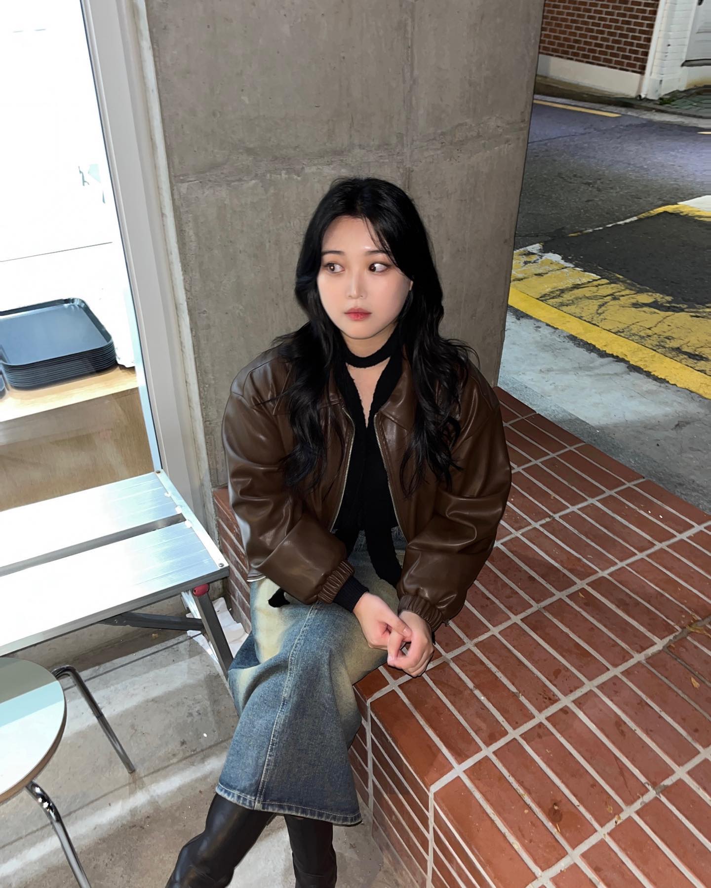 대왕 크루아상 못먹어서 아쉽지만 좋은사람과 맛있는 커피와 디저트,, I am 해피에요🫶🏻