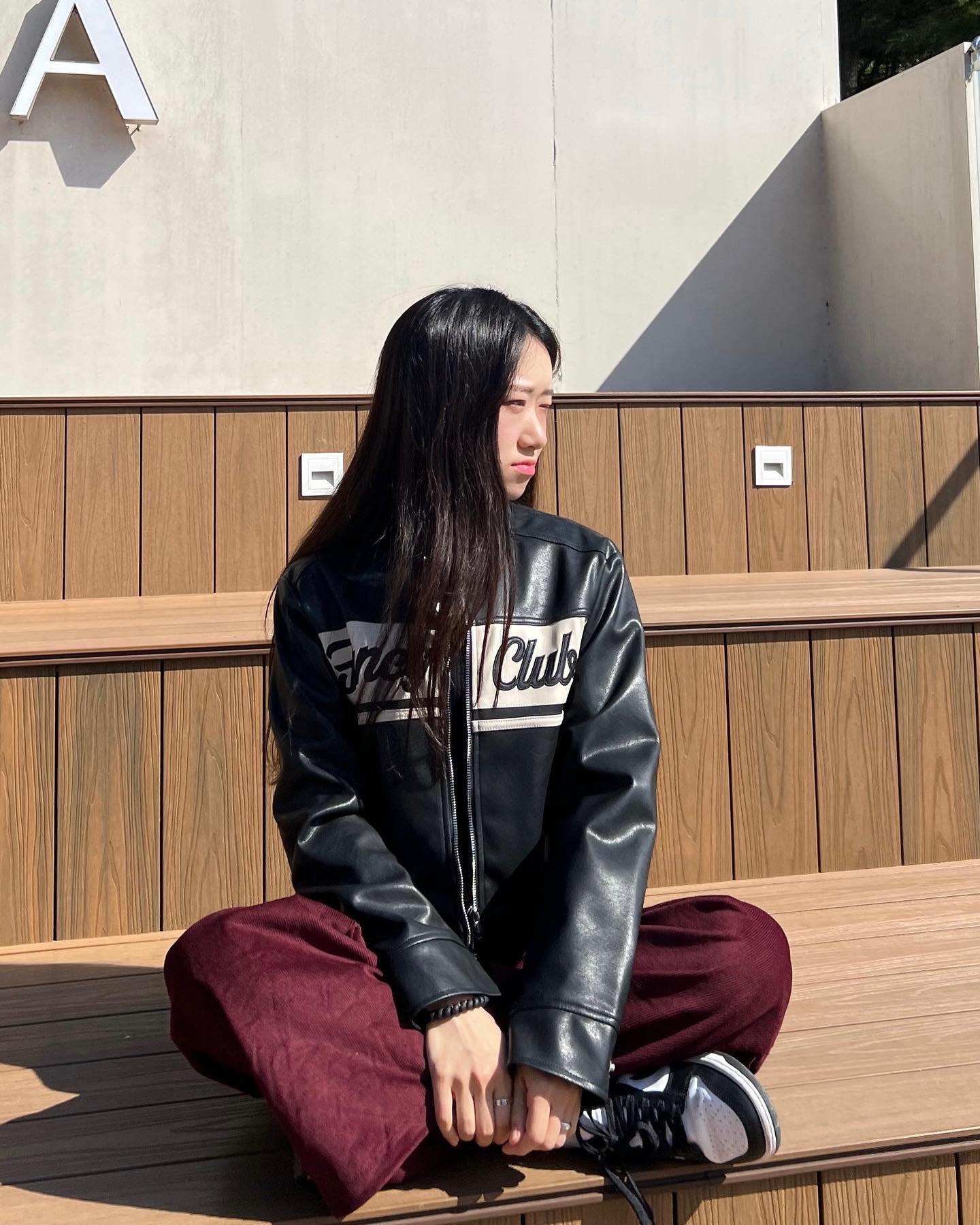nastyfancy_official 

❤️네스티팬시클럽 - 코듀로이 카고 스트링 팬츠(BURGUNDY)

가을하면 버건디🔥
코듀로이 재질이라 보온성과 멋 둘다 챙기고
허리 스트링으로 사이즈 조절이 자유로워서
허리에 맞는 바지가 드디어 생겼다,,,,🥹

카고팬츠라 포켓 디테일과 밑단 스트링까지
모두 놓칠 수 없써😋✌🏻

#네스티팬시클럽 #nastyfancyclub